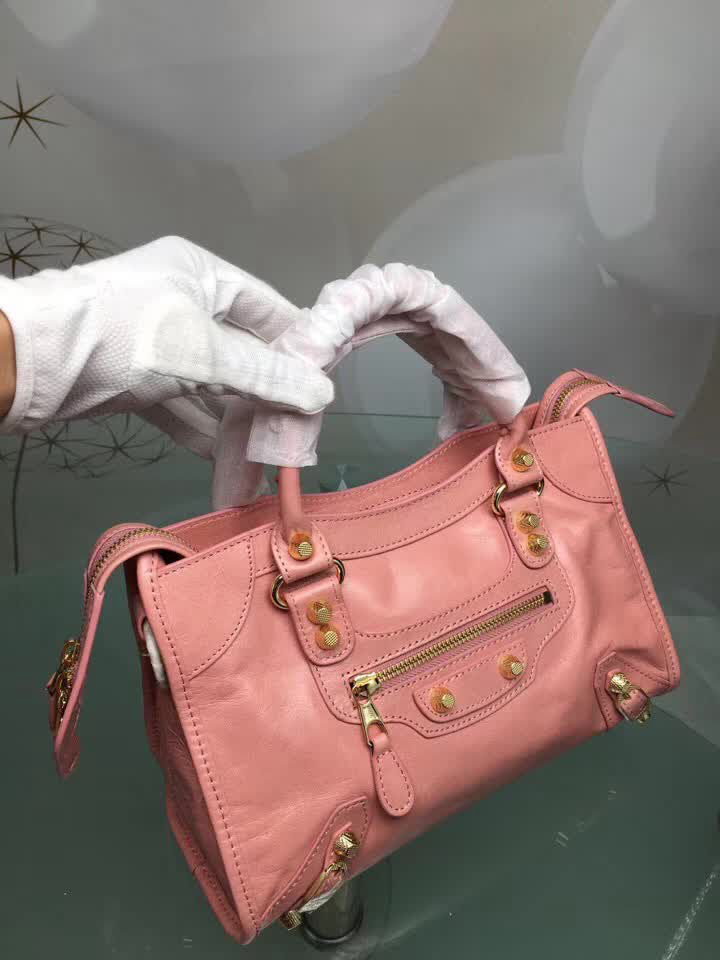 BALENCIAG巴黎世家 義大利進口 原版油蠟頭層牛皮 香皮小銀釘 時尚百搭 手提肩背斜挎包  BL1576